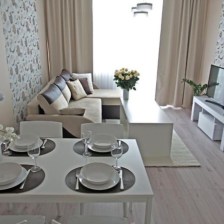 Apartamenty Mizu - Szampanski Kołobrzeg Exteriör bild